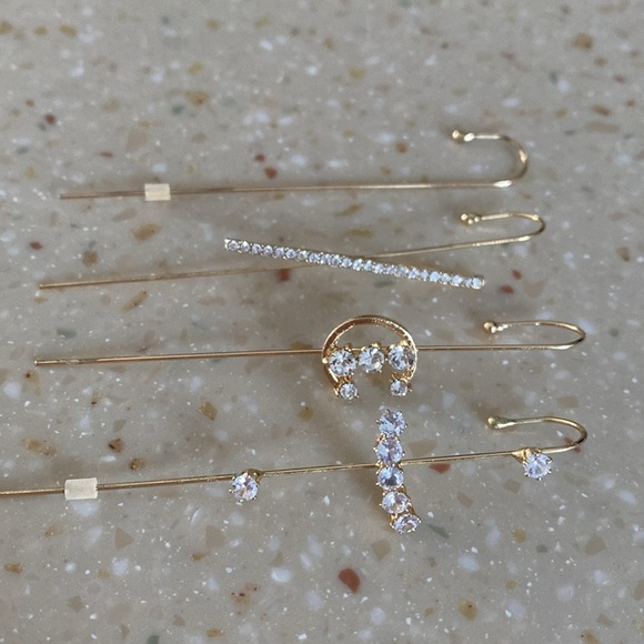 Gold and Silver Cuff Crawler Hook Earrings Set - Picture 15 of 16